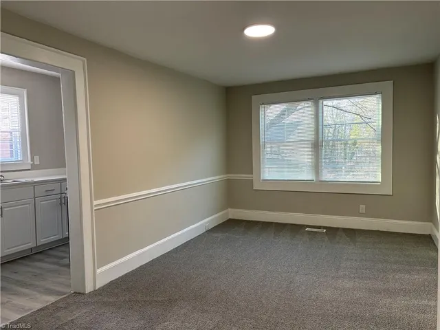 $1,195 | 1110 South Main Street, Reidsville, NC 27320