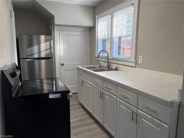 $1,195 | 1110 South Main Street, Reidsville, NC 27320