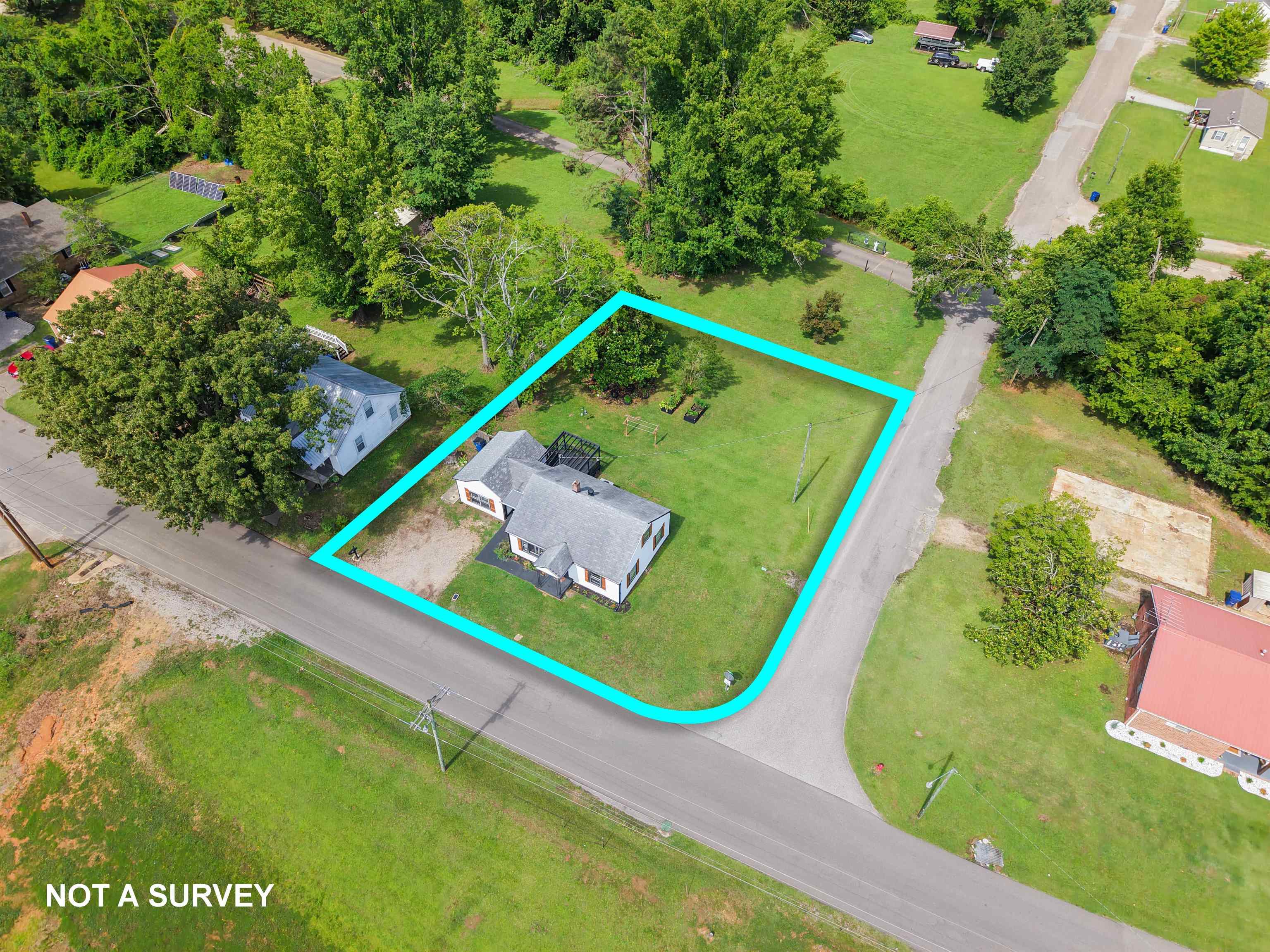201 Walnut Street Adamsville, TN 38310 - Photo 2 of 26 Aerial view