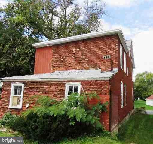 1305 Front Street Lititz, PA 17543 - Photo 4 of 7