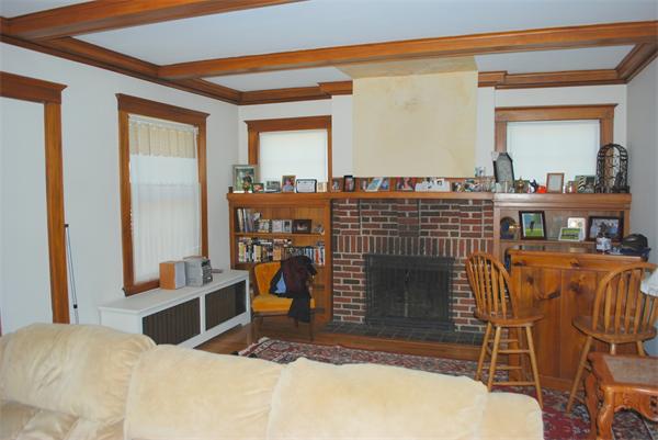 176 Circuit Road Winthrop, MA 02152 - Photo 7 of 10 Gallery Image 7