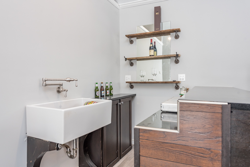 2622 West Hendee Road Waukegan, IL 60087 - Photo 14 of 49 Gallery Image 14