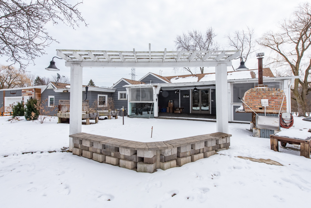 2622 West Hendee Road Waukegan, IL 60087 - Photo 32 of 49 Gallery Image 32