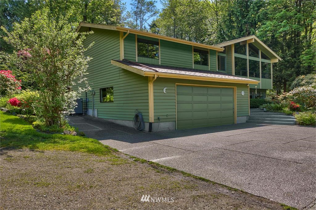 11637 Southeast Black Road Olalla, WA 98359 - Photo 1 of 25 Gallery Image 1