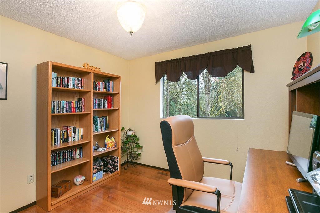 11637 Southeast Black Road Olalla, WA 98359 - Photo 20 of 25 Gallery Image 20