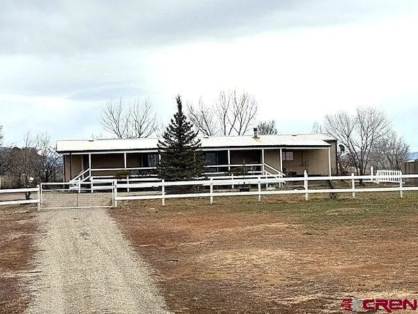 a view of a house with pool