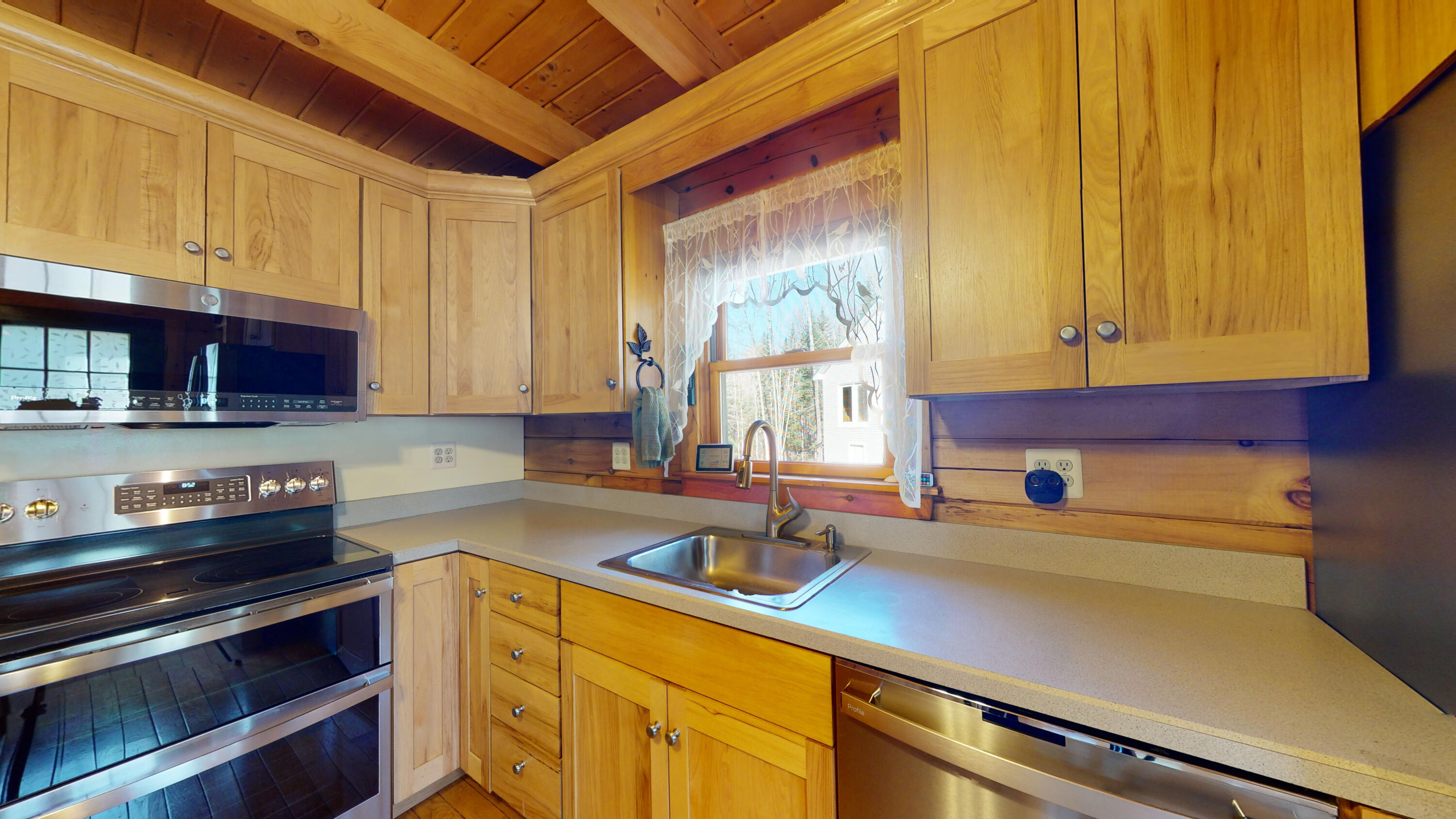 Undisclosed Address Carthage, ME 04224 - Photo 5 of 48 48-White-Dr-Carthage-ME-04224-04172023_0