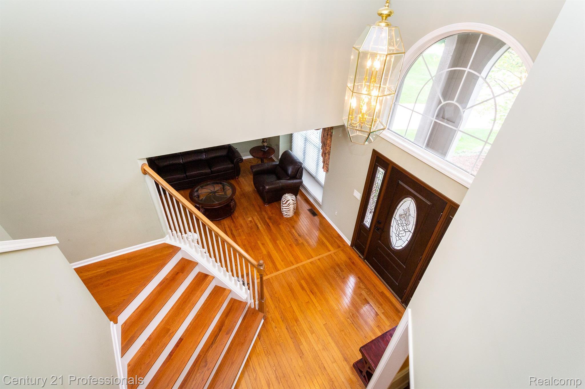 3456 Hidaway Rochester, MI 48306 - Photo 36 of 59 Gallery Image 36