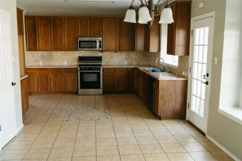 $449,000 | 1010 Lone Buck Pass, Cedar Park, TX 78613