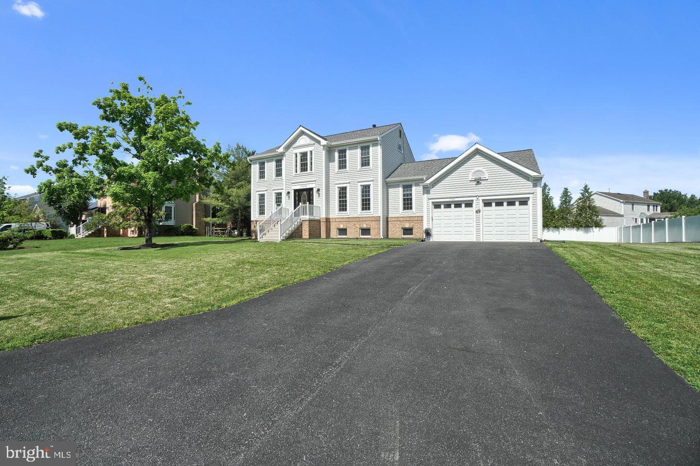 17221 Spates Hill Road Poolesville, MD 20837 - Photo 2 of 45