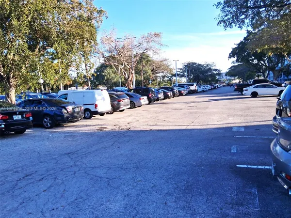 $1,700 | 1770 Northeast 191st Street, Unit 8131, Miami, FL 33179