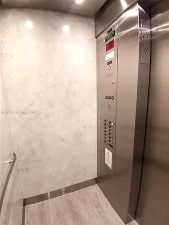 a picture of a lake view