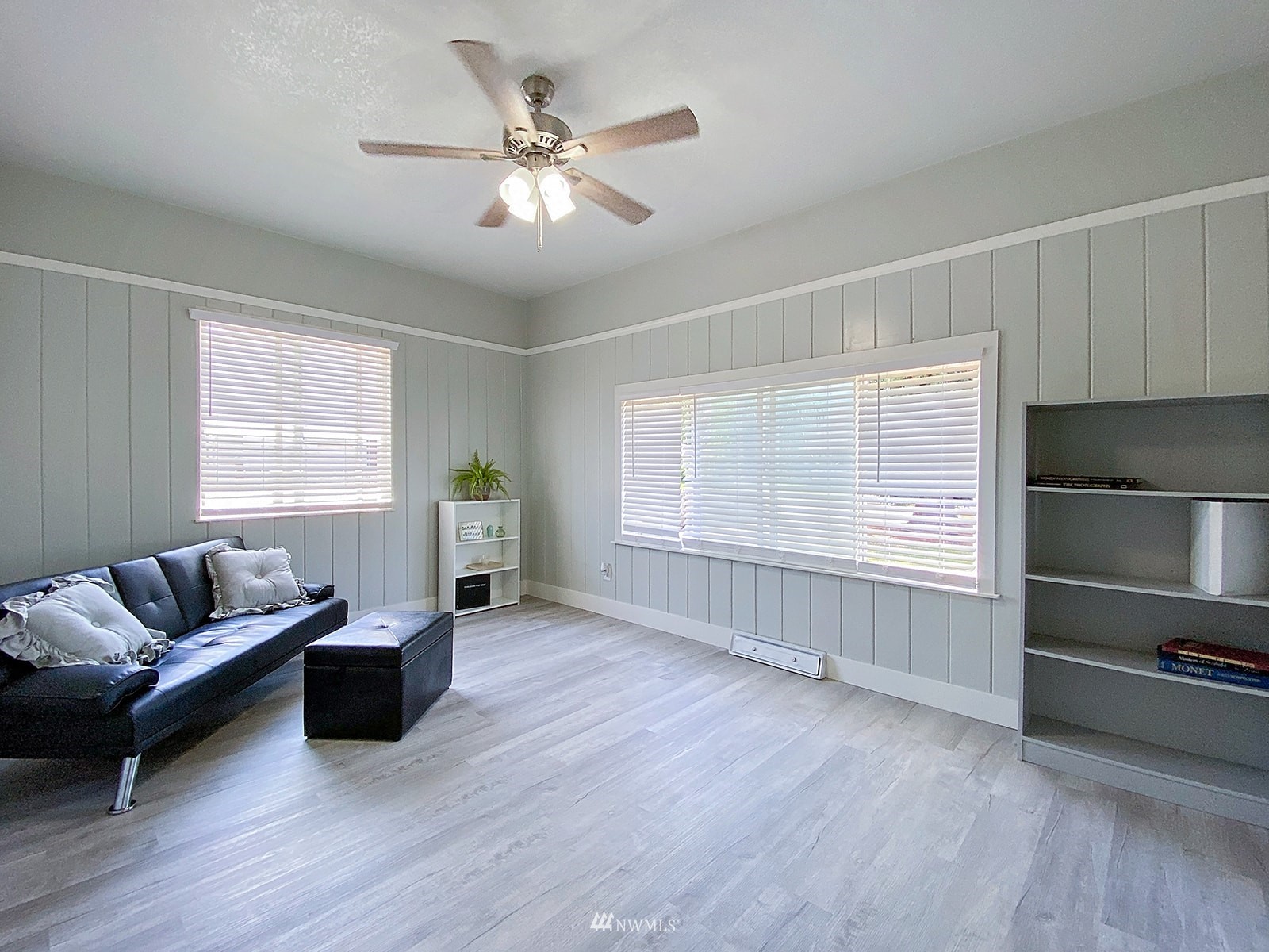 1005 9th Street Southwest Puyallup, WA 98371 - Photo 21 of 40 a living room with furniture and a window