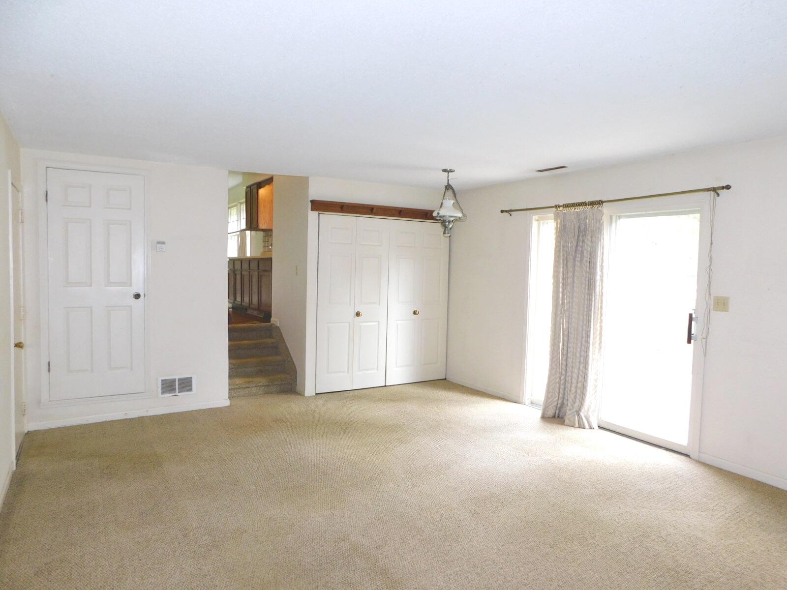 1373 Trebor Road St. Joseph, MI 49085 - Photo 20 of 35 DSCN5071