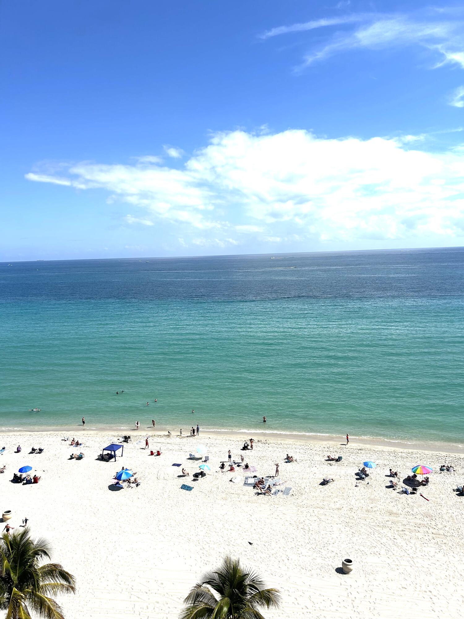 400 North Surf Road, Unit 1105 Hollywood, FL 33019 - Photo 12 of 15