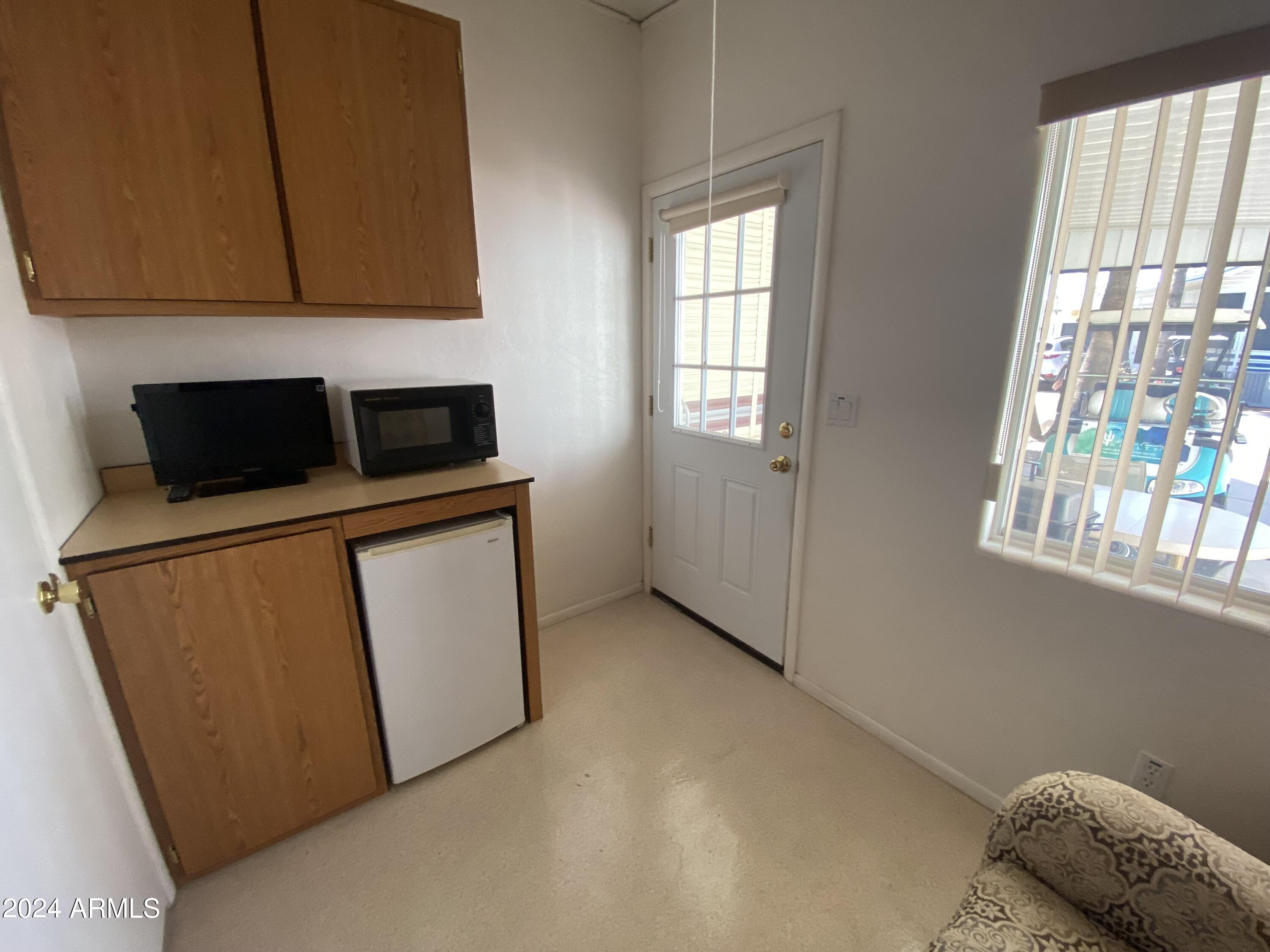 1098 South Shoshone Drive, Unit 98 Apache Junction, AZ 85119 - Photo 15 of 31 IMG_0058