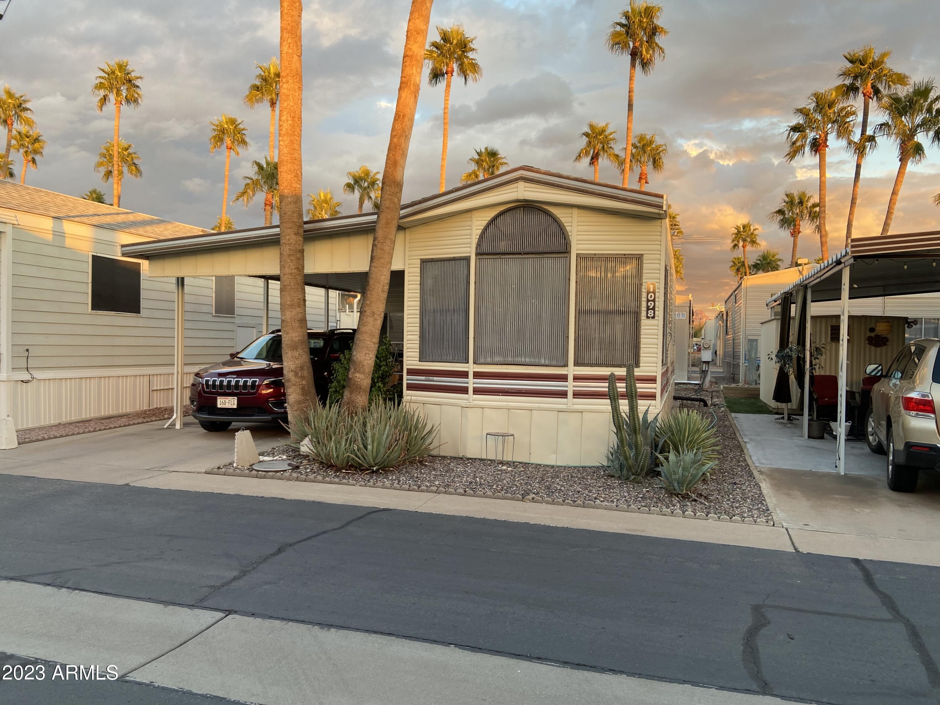 1098 South Shoshone Drive, Unit 98 Apache Junction, AZ 85119 - Photo 29 of 31 1EFBFA93-1D04-4E52-B7C7-FD3FC786B069