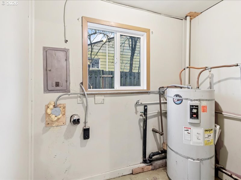 8234 Northeast Webster Street Portland, OR 97220 - Photo 30 of 37 Laundry