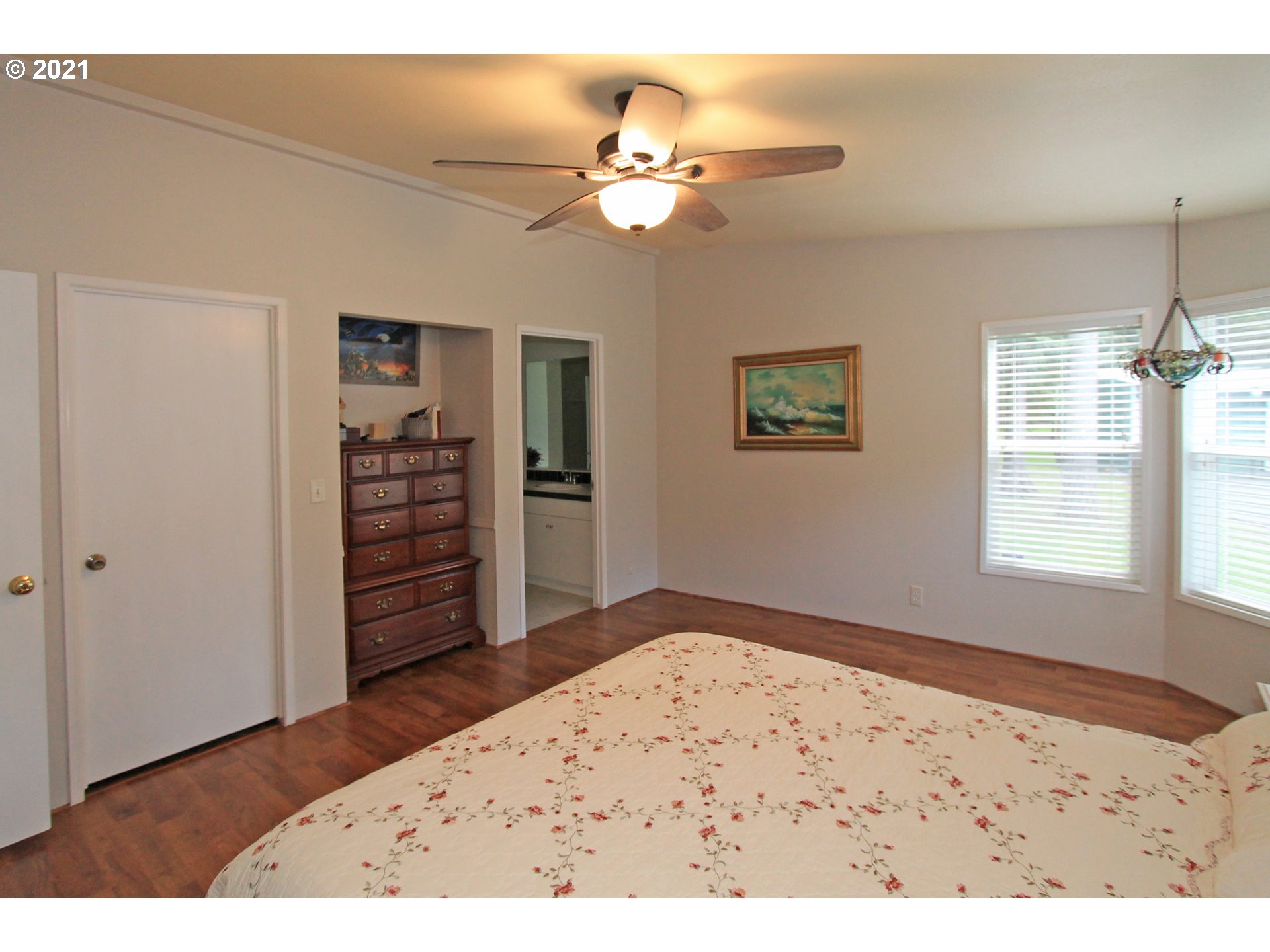 17508 South Palmer Road Oregon City, OR 97045 - Photo 11 of 32
