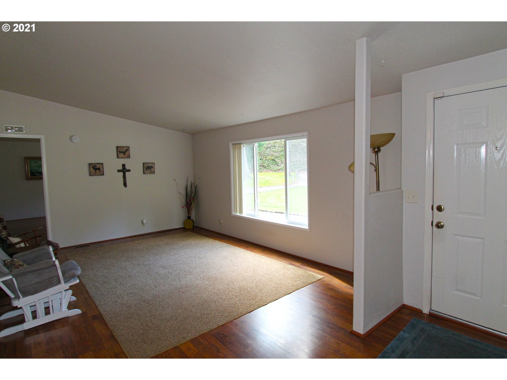 17508 South Palmer Road Oregon City, OR 97045 - Photo 4 of 32