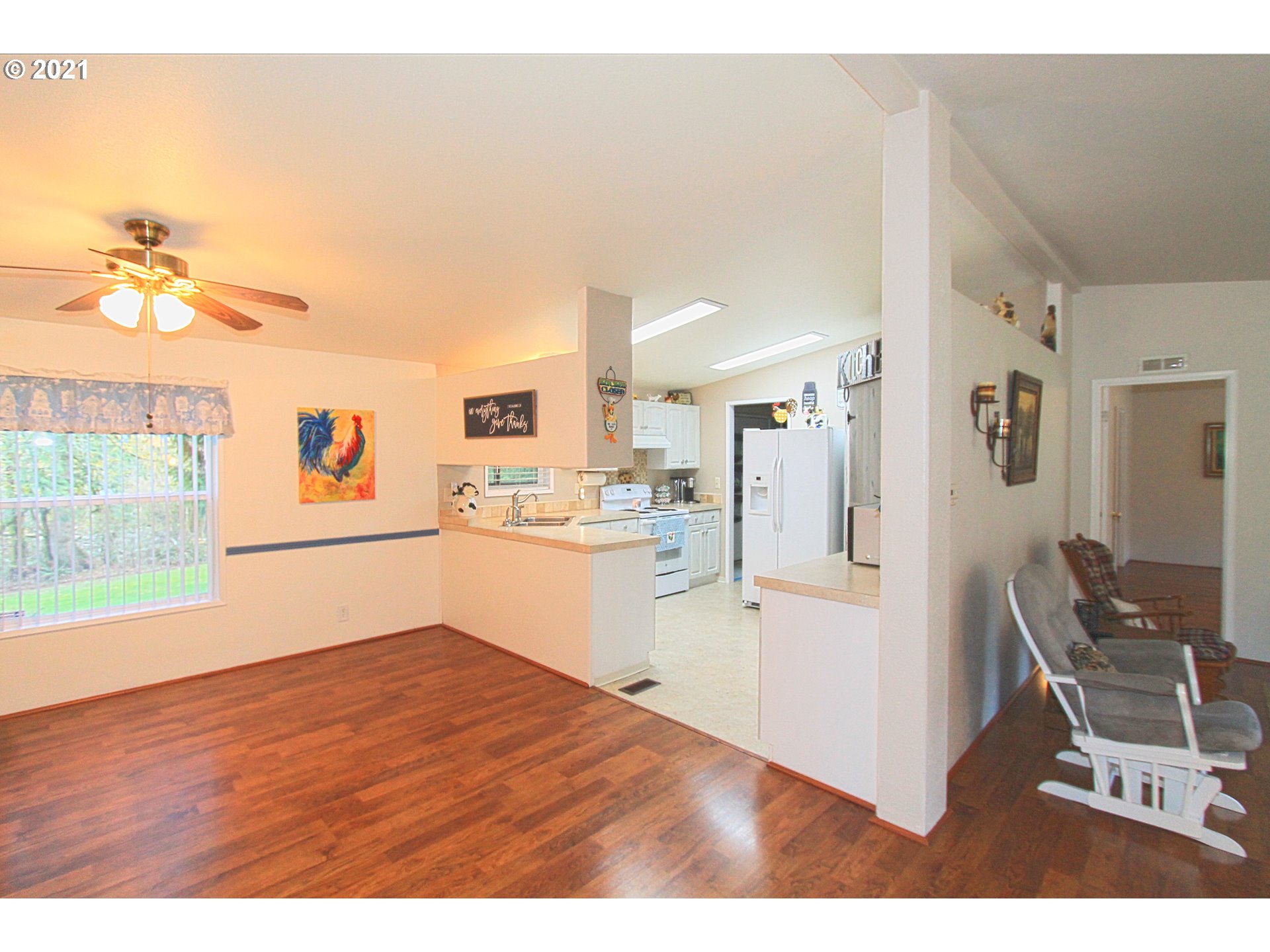 17508 South Palmer Road Oregon City, OR 97045 - Photo 5 of 32