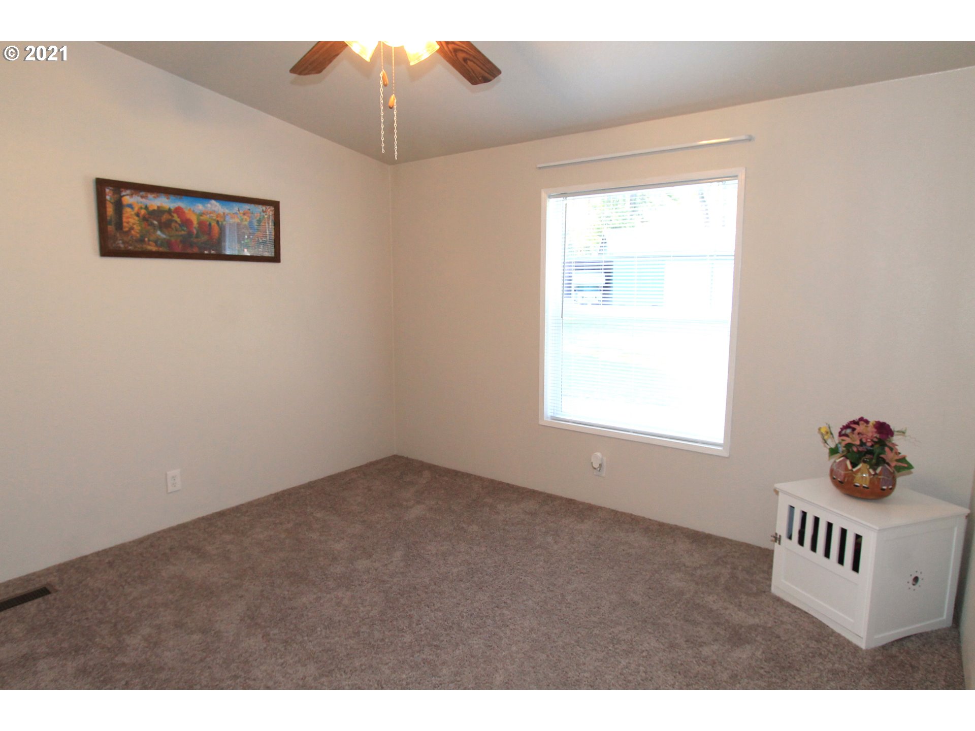 17508 South Palmer Road Oregon City, OR 97045 - Photo 9 of 32