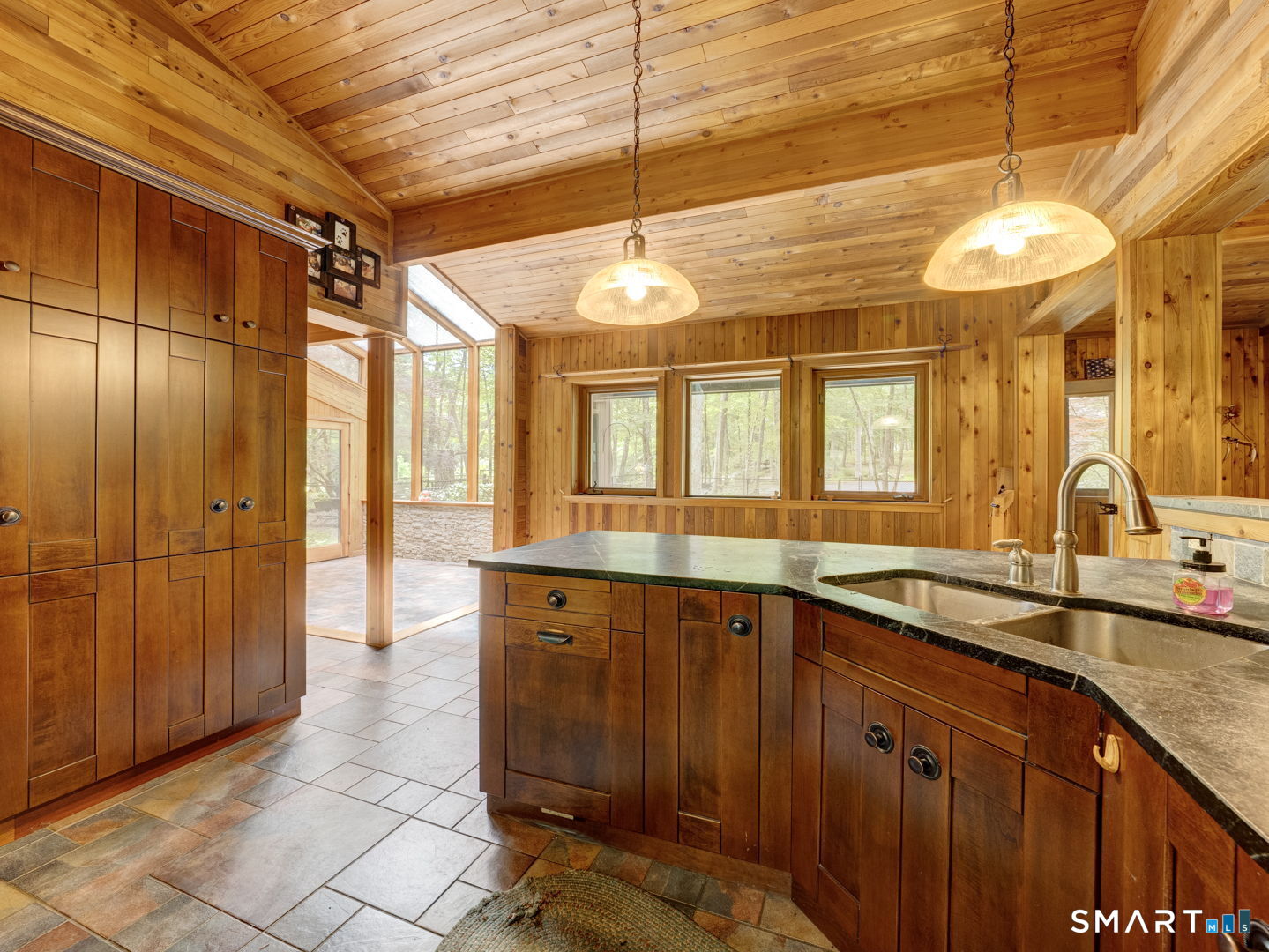 140 Old Willimantic Road Columbia, CT 06237 - Photo 18 of 37