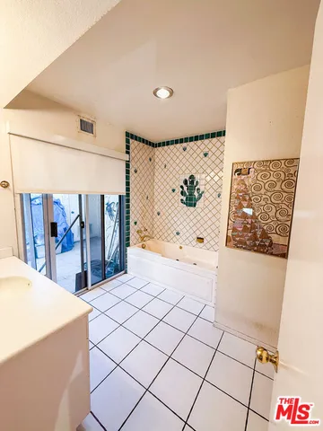 $575,000 | 1833 South Araby Drive, Unit 11, Palm Springs, CA 92264