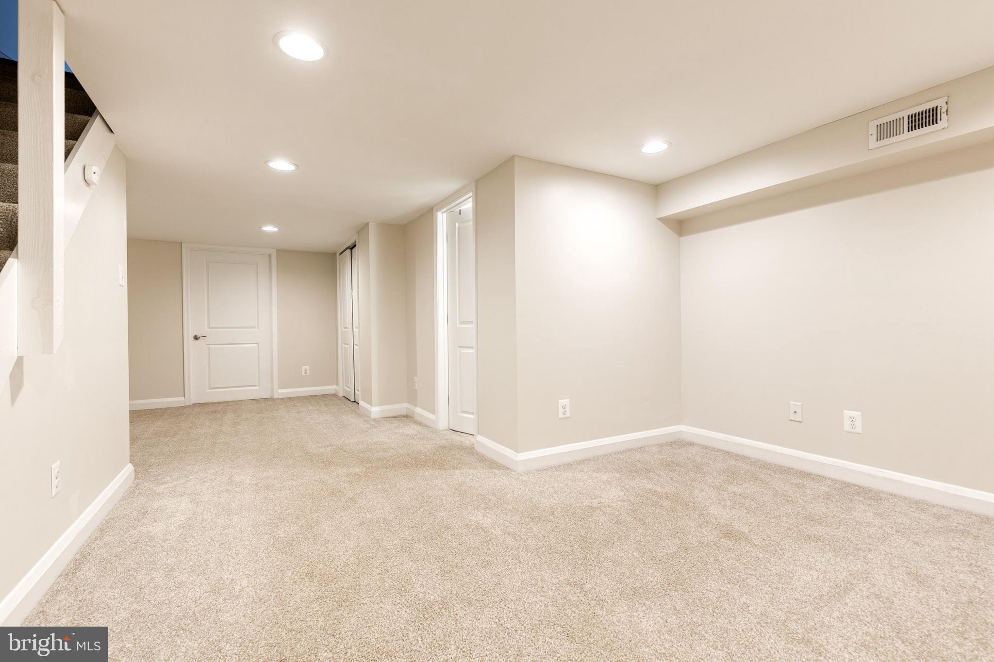 6843 Dunbar Road Baltimore, MD 21222 - Photo 20 of 25