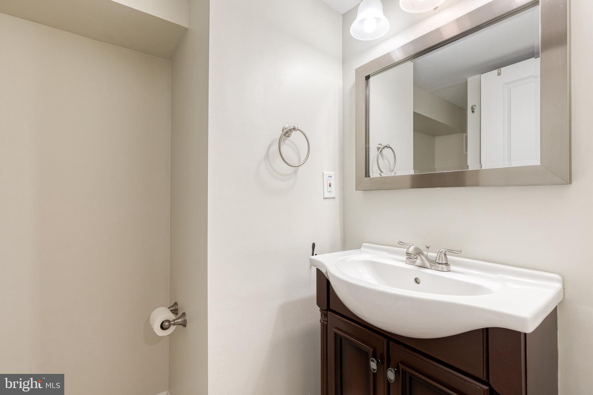 6843 Dunbar Road Baltimore, MD 21222 - Photo 22 of 25