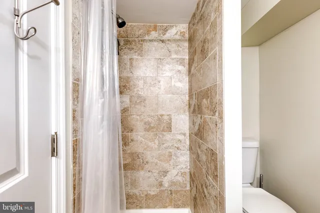 $1,700 | 6843 Dunbar Road, Baltimore, MD 21222