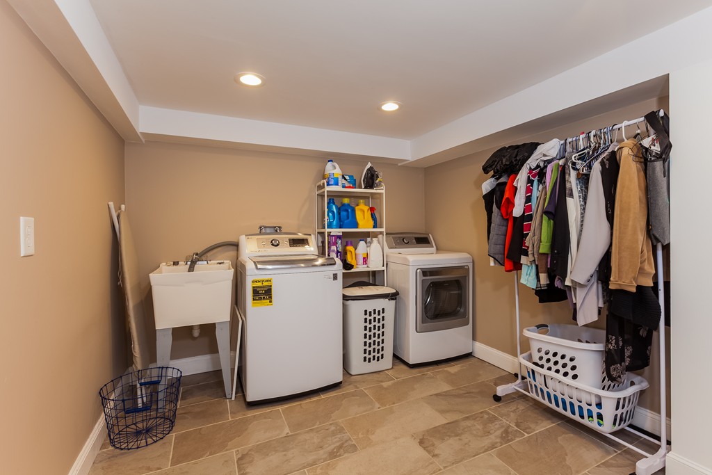 47 Victoria Road Sudbury, MA 01776 - Photo 22 of 28