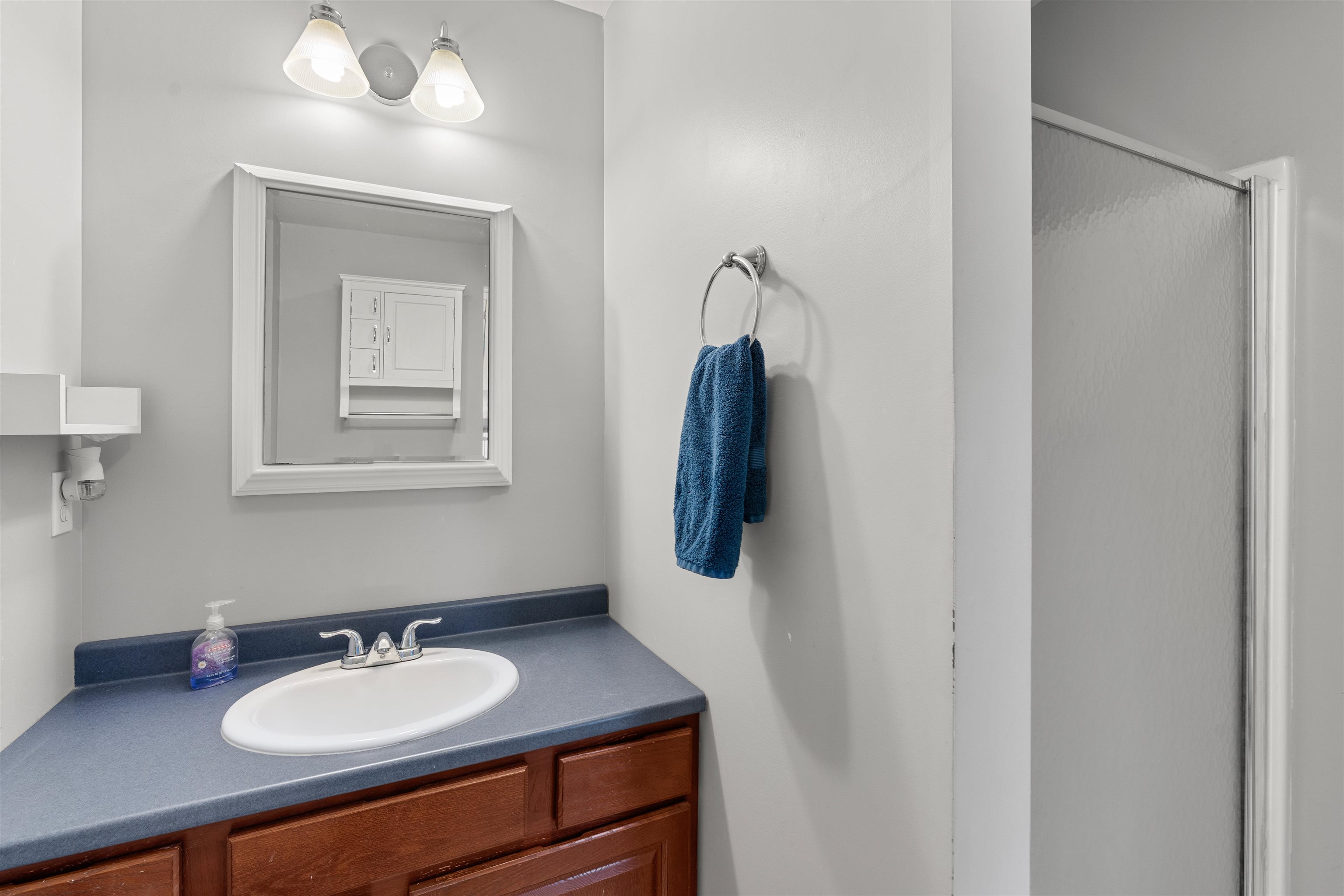 28 Andrew Street Manchester, NH 03104 - Photo 27 of 40