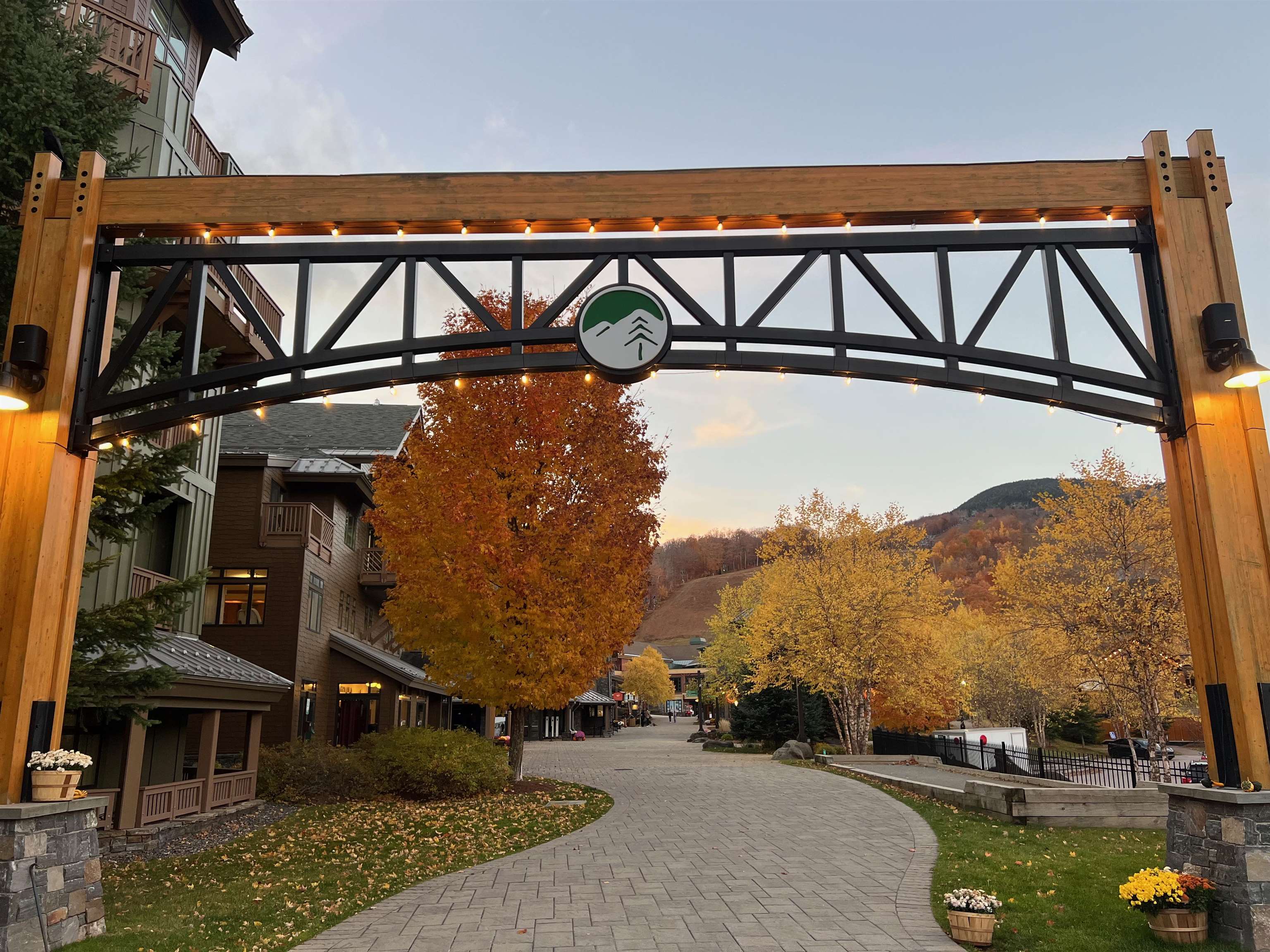 7412 Mountain Road, Unit 1426 Stowe, VT 05672 - Photo 18 of 19