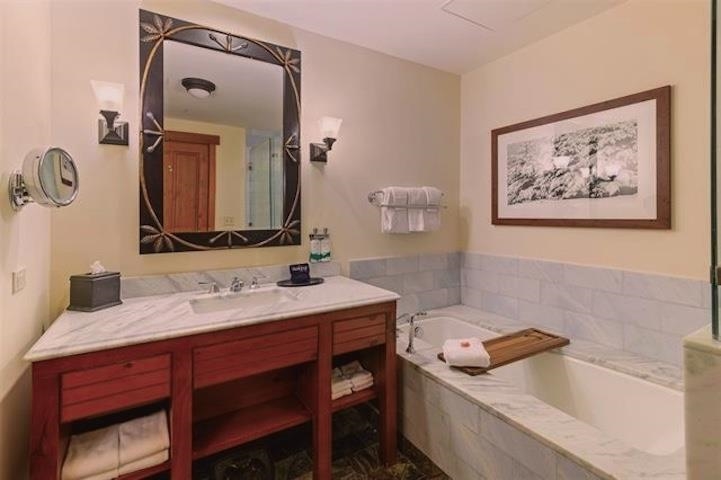 7412 Mountain Road, Unit 1426 Stowe, VT 05672 - Photo 10 of 19