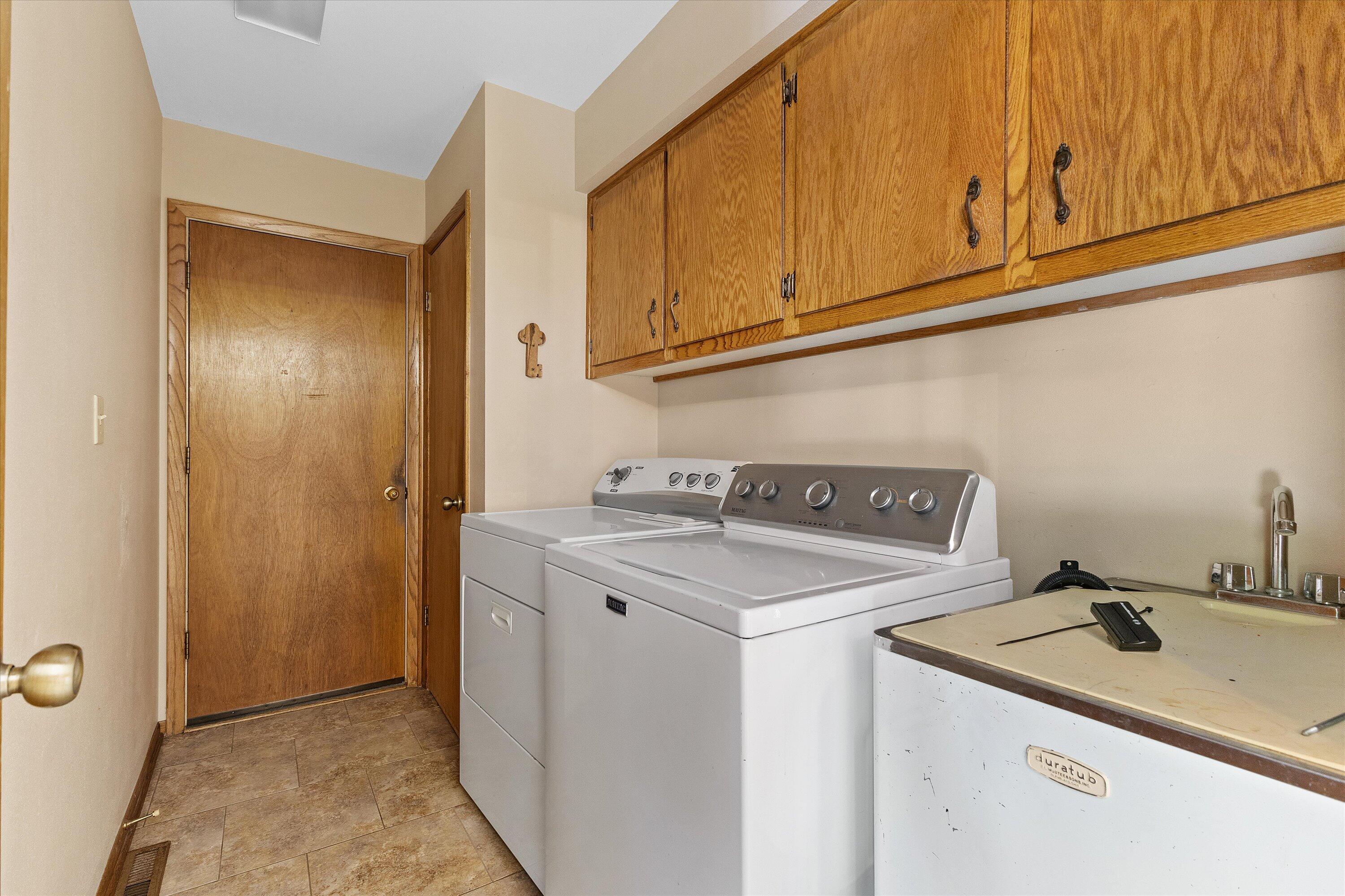 5630 Rachel Glen Caledonia, WI 53402 - Photo 23 of 43 26-KCM-132