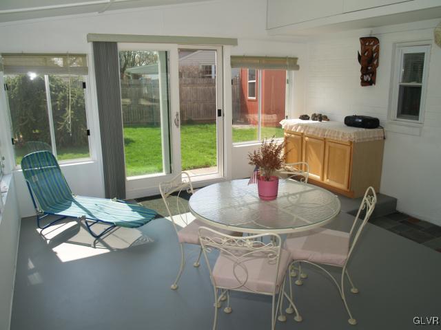 2911 Avon Road Bethlehem, PA 18017 - Photo 17 of 27 Gallery Image 17
