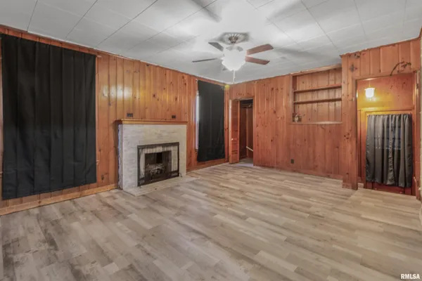 $97,900 | 1742 Baird Avenue, Galesburg, IL 61401