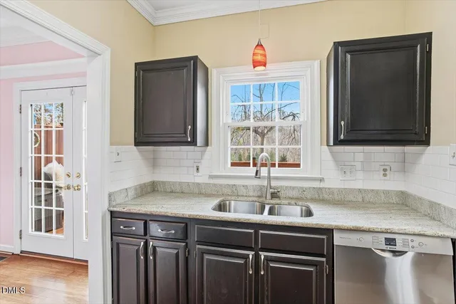 $465,000 | 1513 Village Glenn Drive, Raleigh, NC 27612