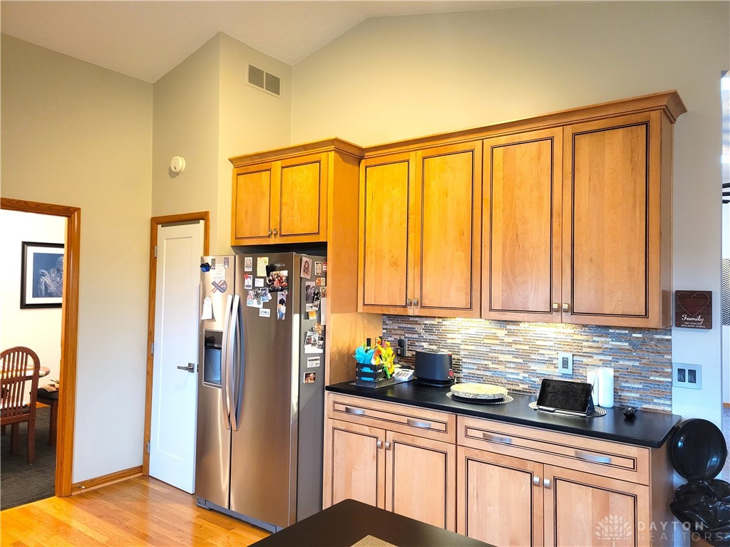 8441 Wuest Road Cincinnati, OH 45247 - Photo 9 of 36 Gallery Image 9