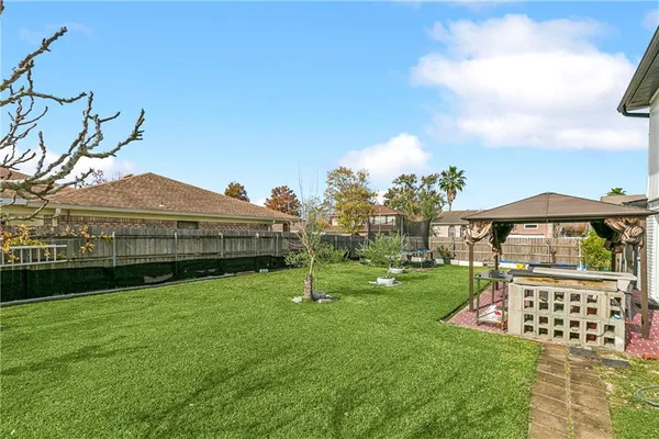 $330,000 | 2700 Sandero Del Este, Harvey, LA 70058