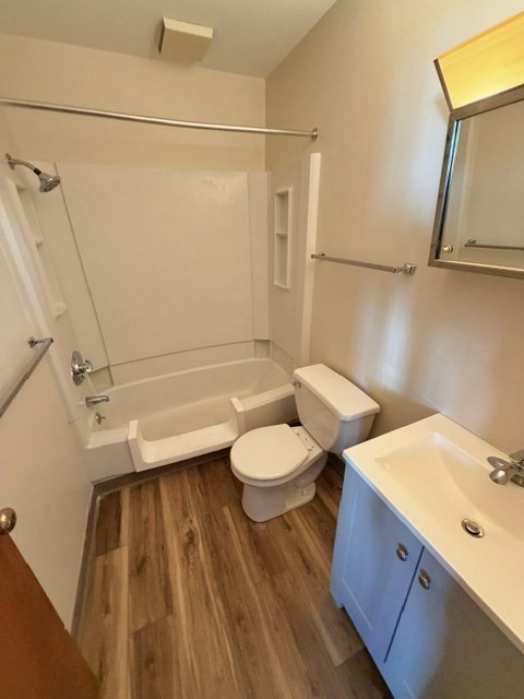 267 Locust Street, Unit 2L Northampton, MA 01062 - Photo 7 of 9
