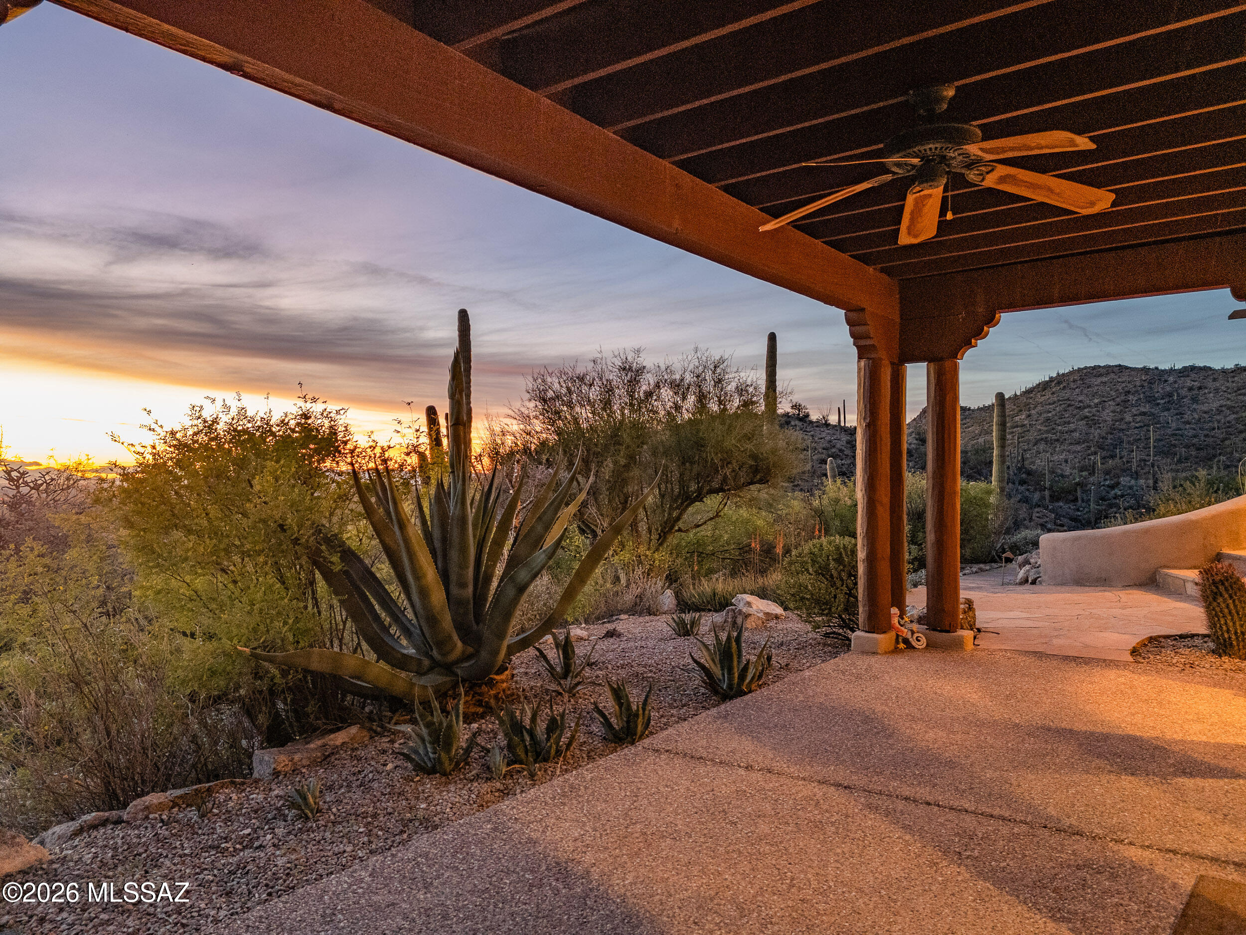 13630 East Sahuaro Sunset Road Tucson, AZ 85749 - Photo 30 of 47 a view of a porch