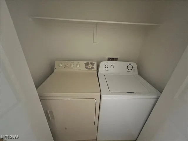 $1,913 | 10519 Penns Creek Court, Las Vegas, NV 89135