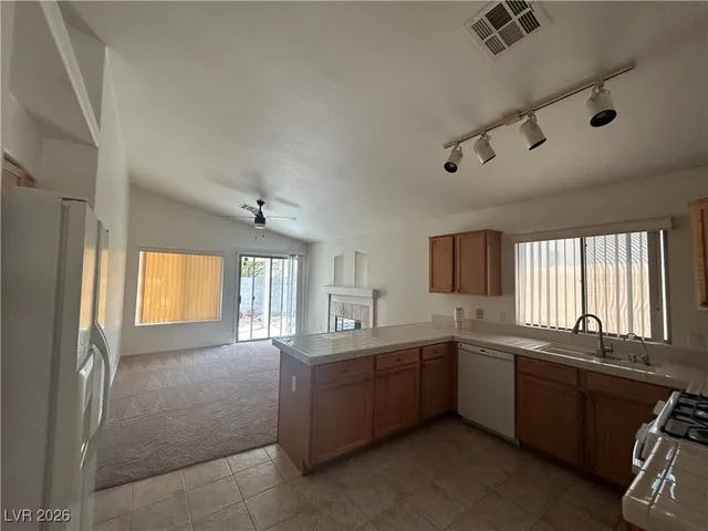 $1,913 | 10519 Penns Creek Court, Las Vegas, NV 89135