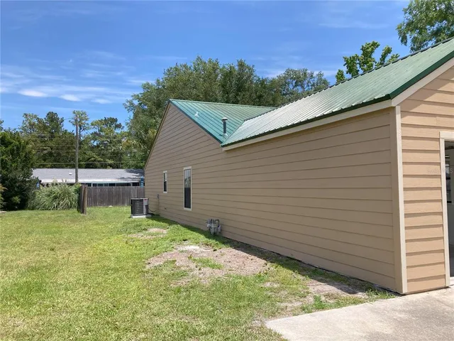 $229,900 | 1135 Southwest Fairfax Glen, Lake City, FL 32025