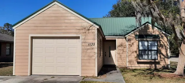 $229,900 | 1135 Southwest Fairfax Glen, Lake City, FL 32025