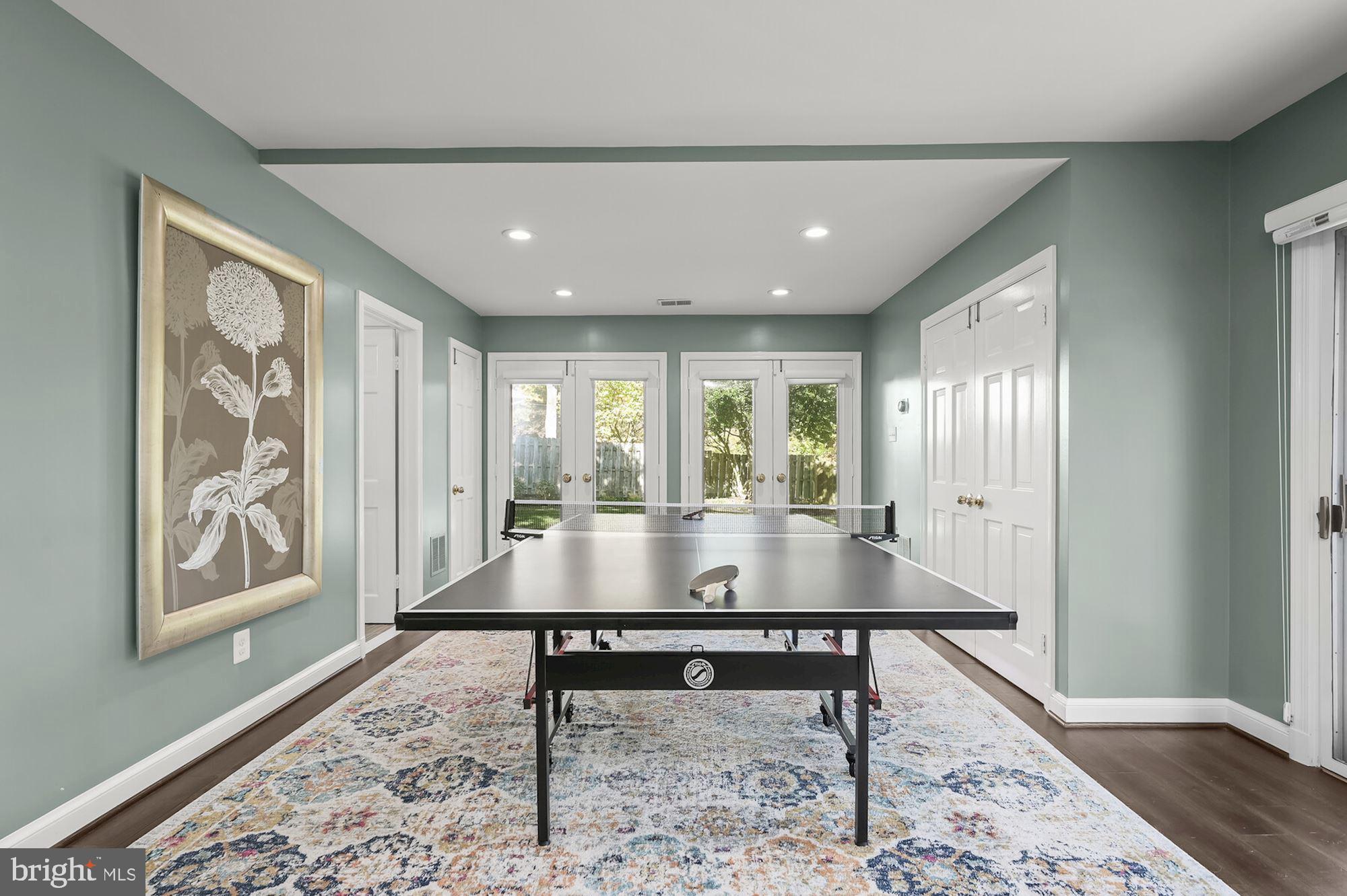 9300 Burning Tree Road Bethesda, MD 20817 - Photo 20 of 45 Main Floor Recreation Room / Bedroom Suite