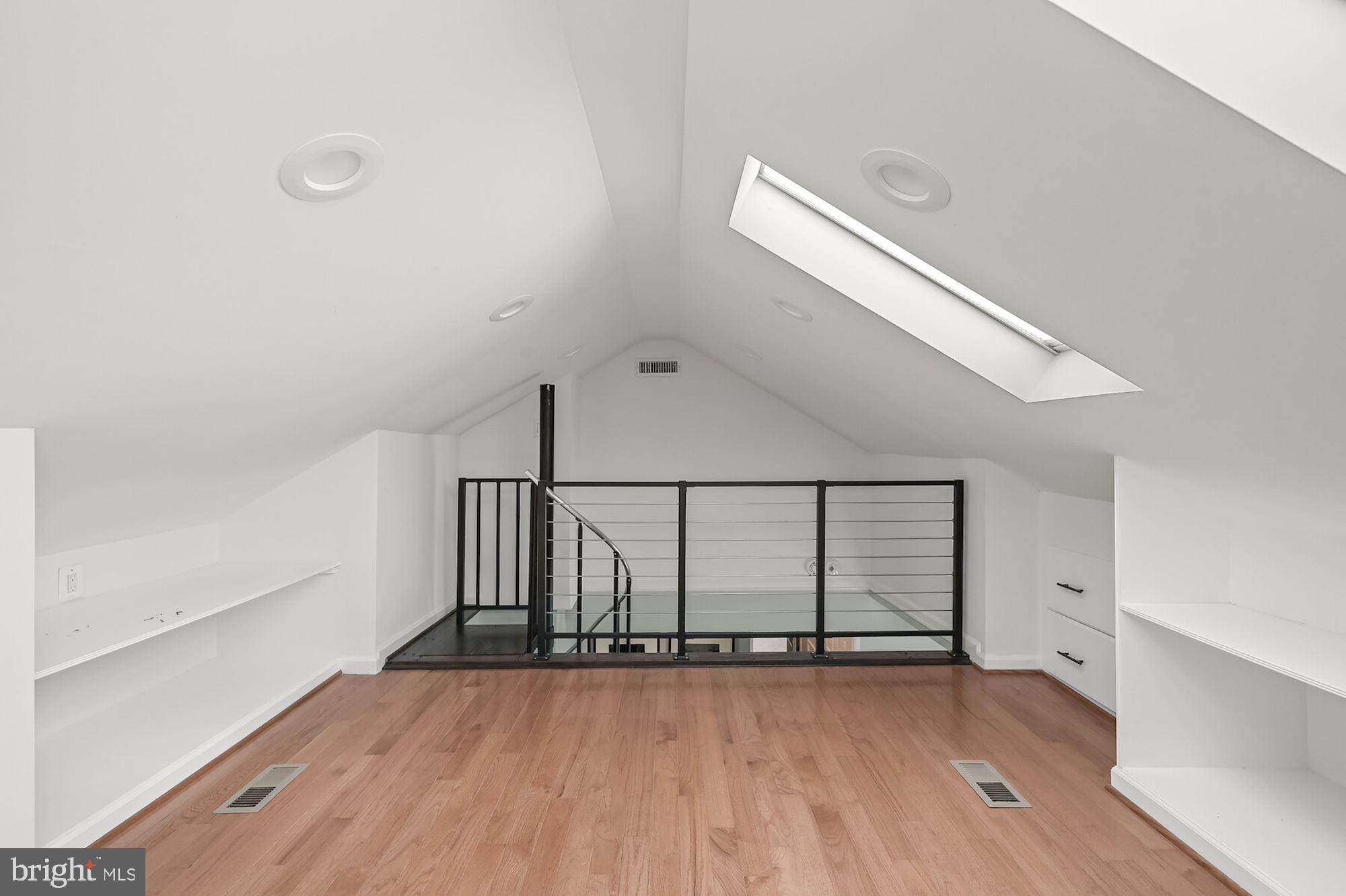 9300 Burning Tree Road Bethesda, MD 20817 - Photo 27 of 45 Studio