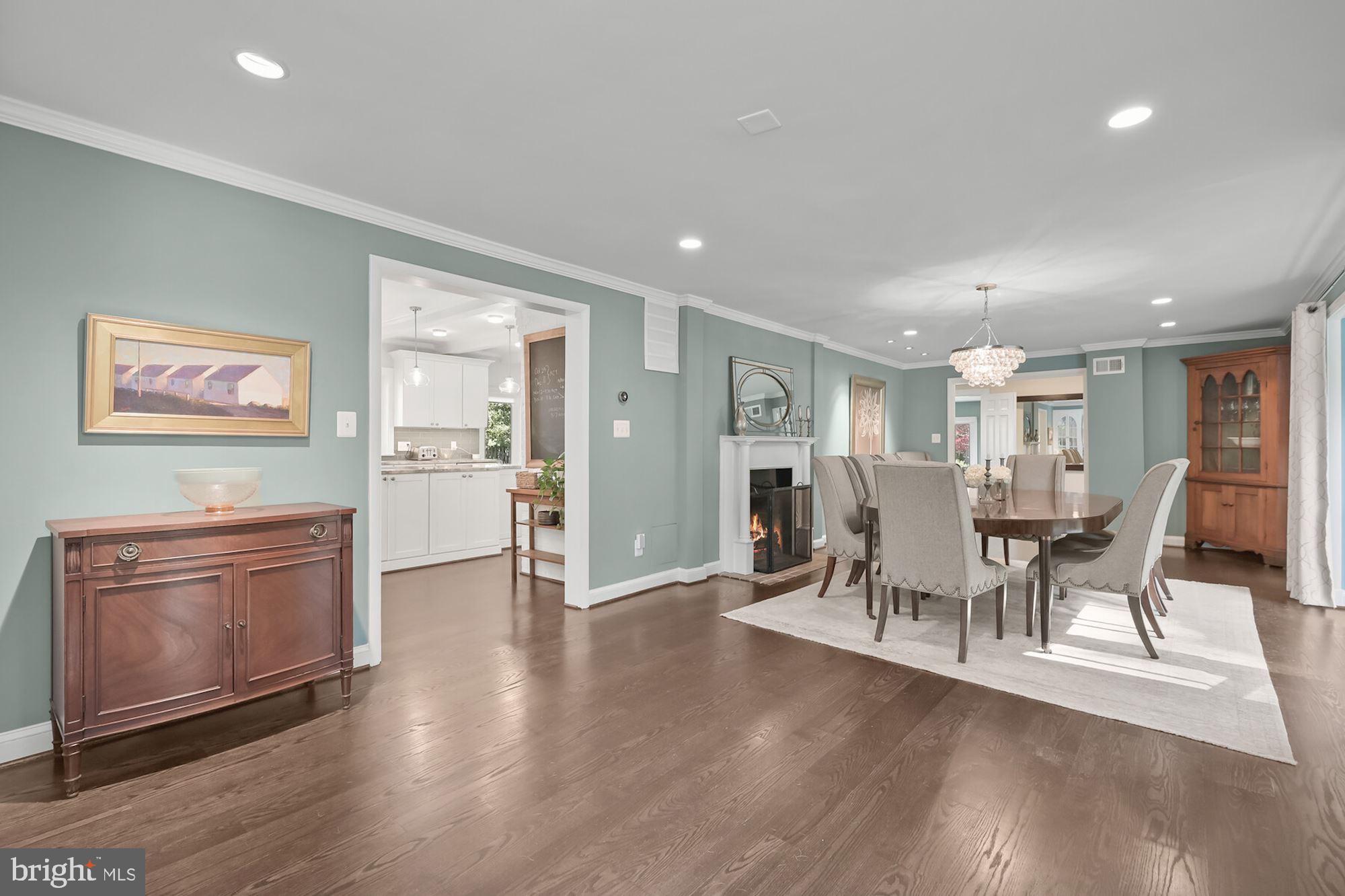 9300 Burning Tree Road Bethesda, MD 20817 - Photo 5 of 45 Dining Room